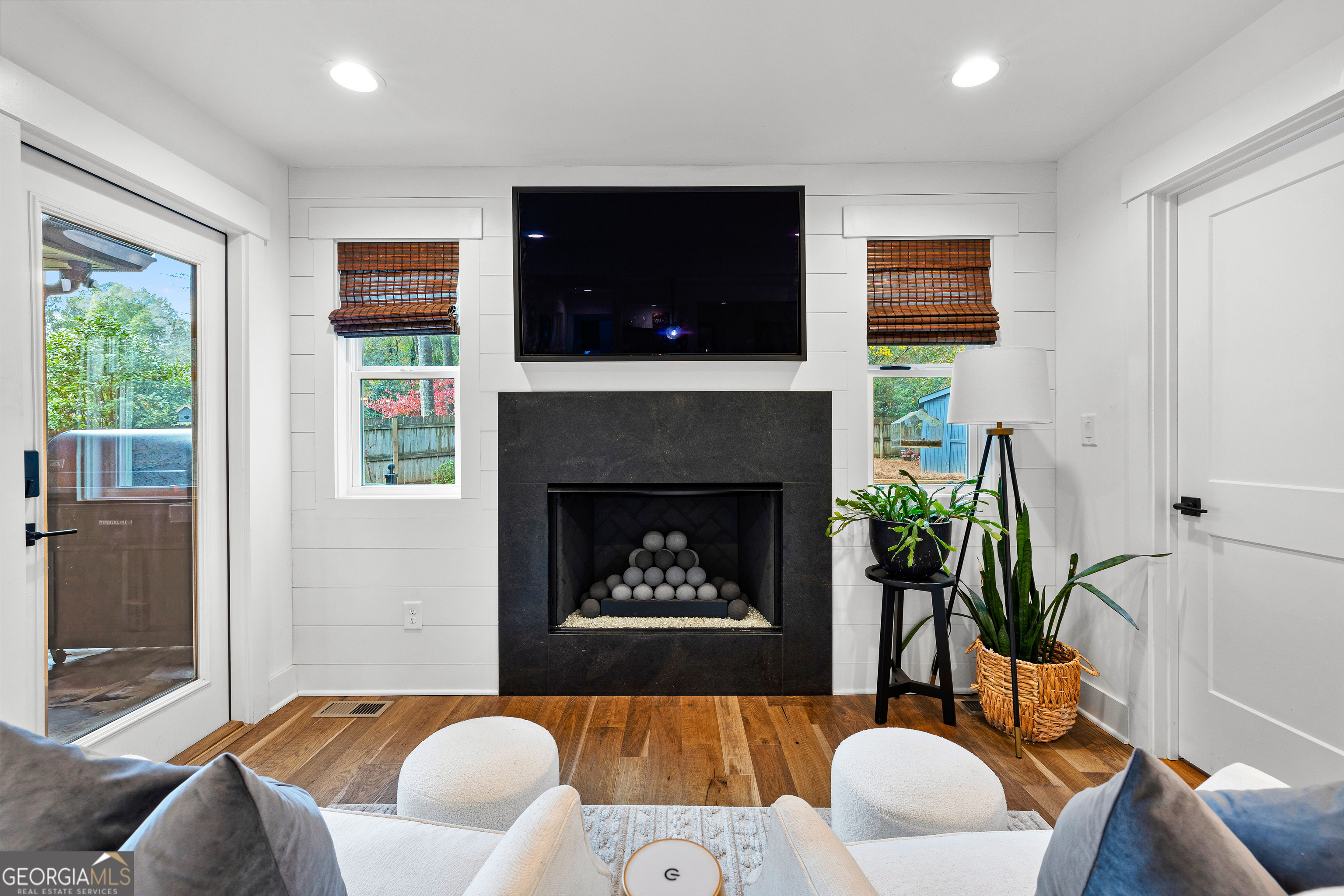 Peachtree City, Georgia 30269, United States, 5 Bedrooms Bedrooms, ,3 BathroomsBathrooms,Residential,Active,242081