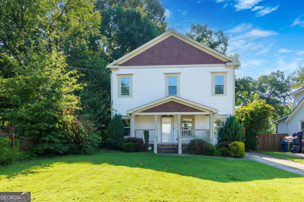 Photo of 310 Ashburton Avenue SE, Atlanta, GA 30317 (MLS # 10801727)