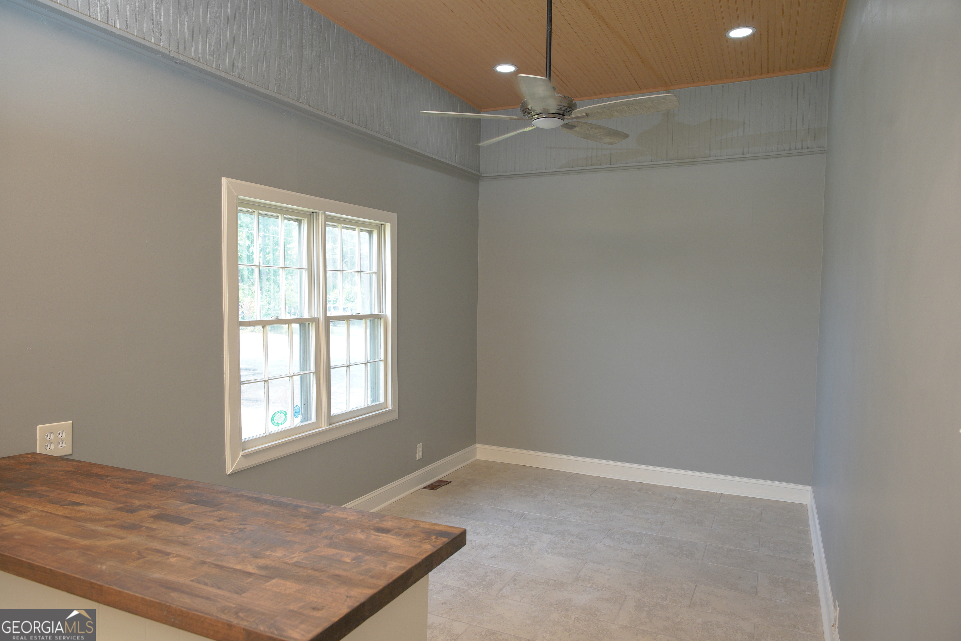 115 Vista CIR