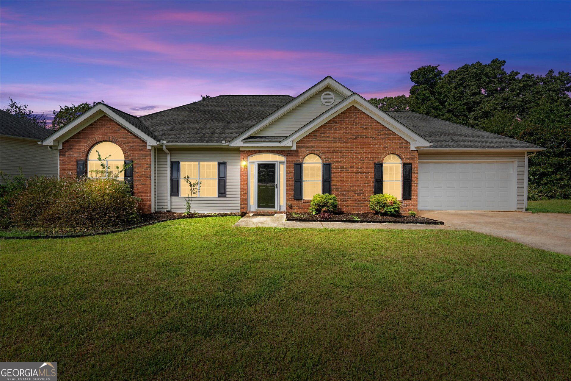 4295 Yeager RD