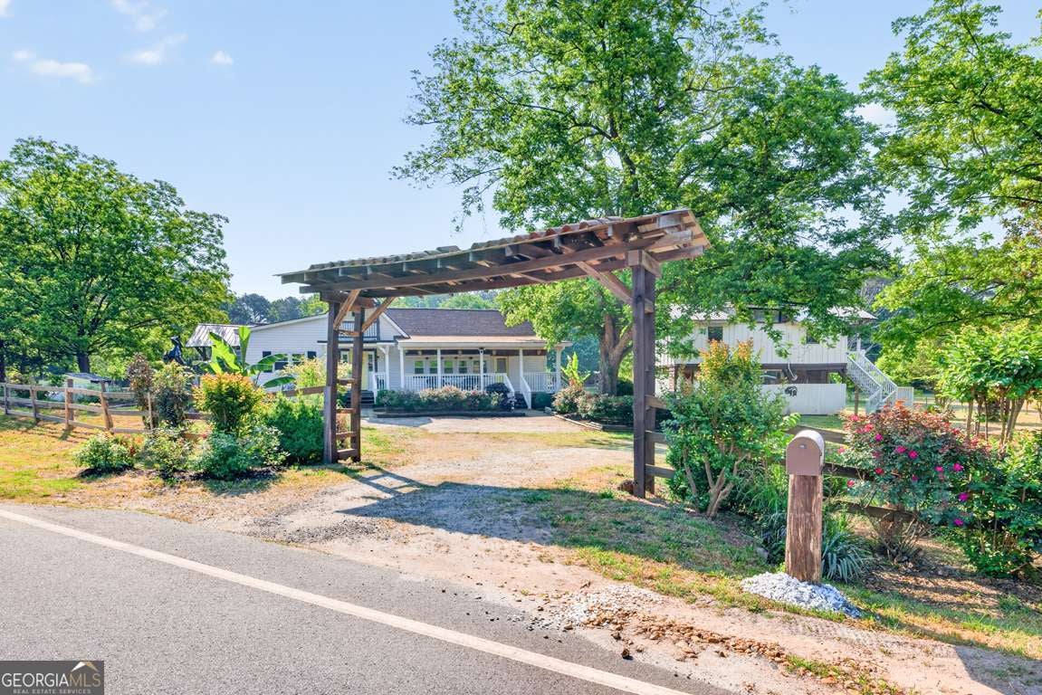 1380 Dunlap RD