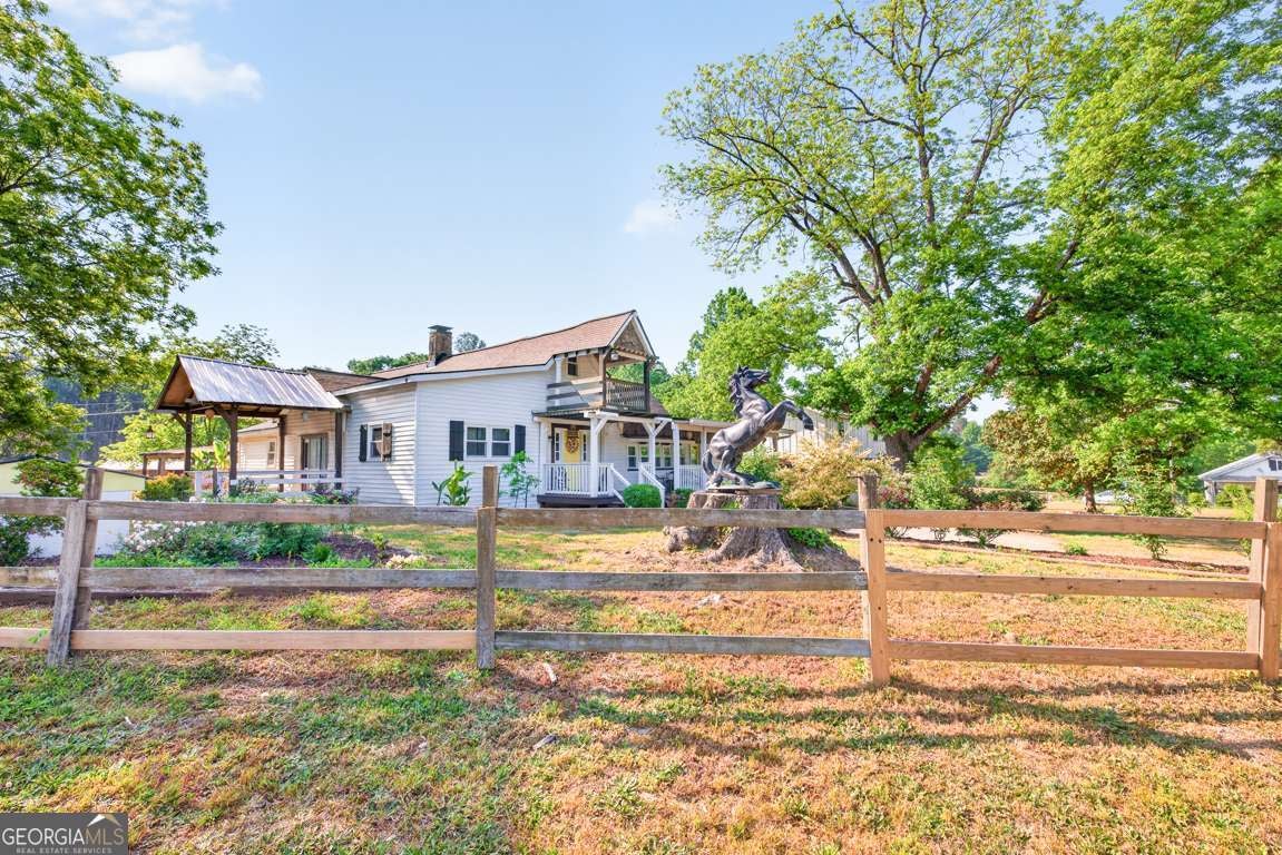 1380 Dunlap RD