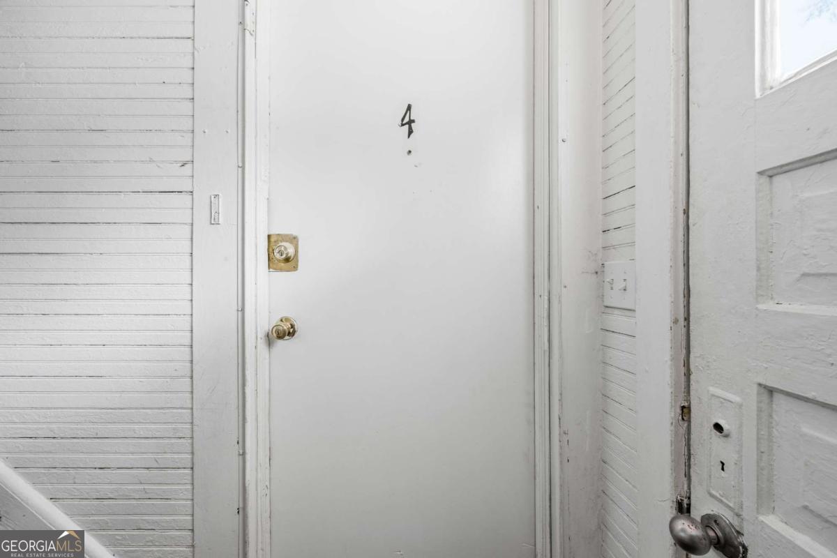 3638 E Main ST UNIT 4