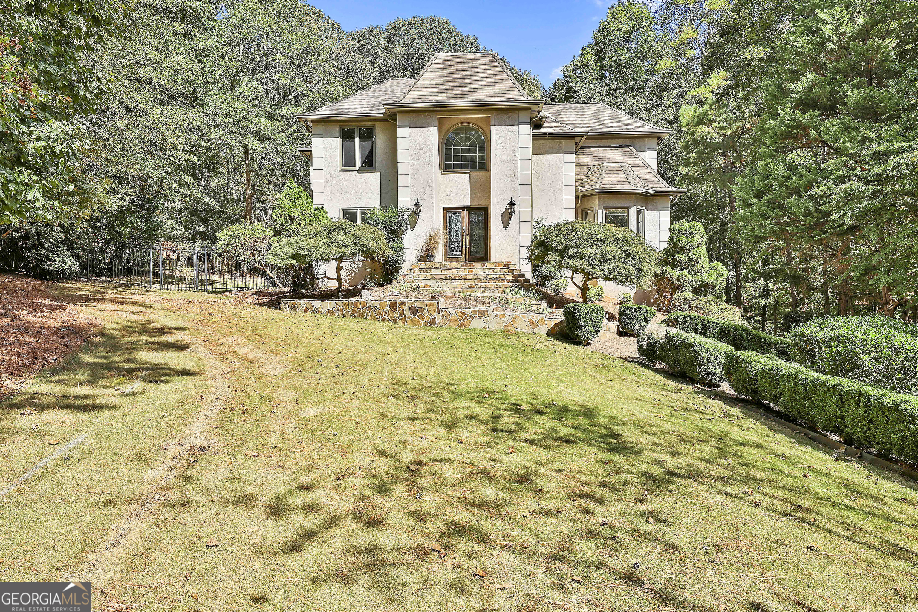 115 Stonington DR