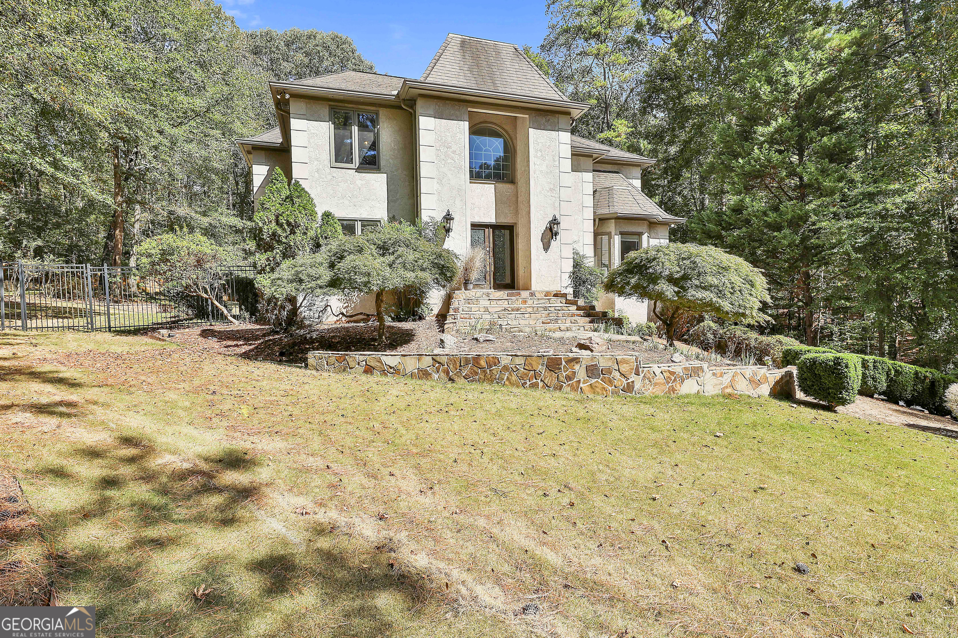 115 Stonington DR