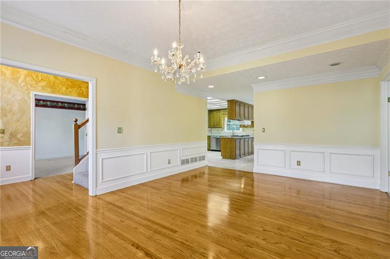9532 Clear Lake CT