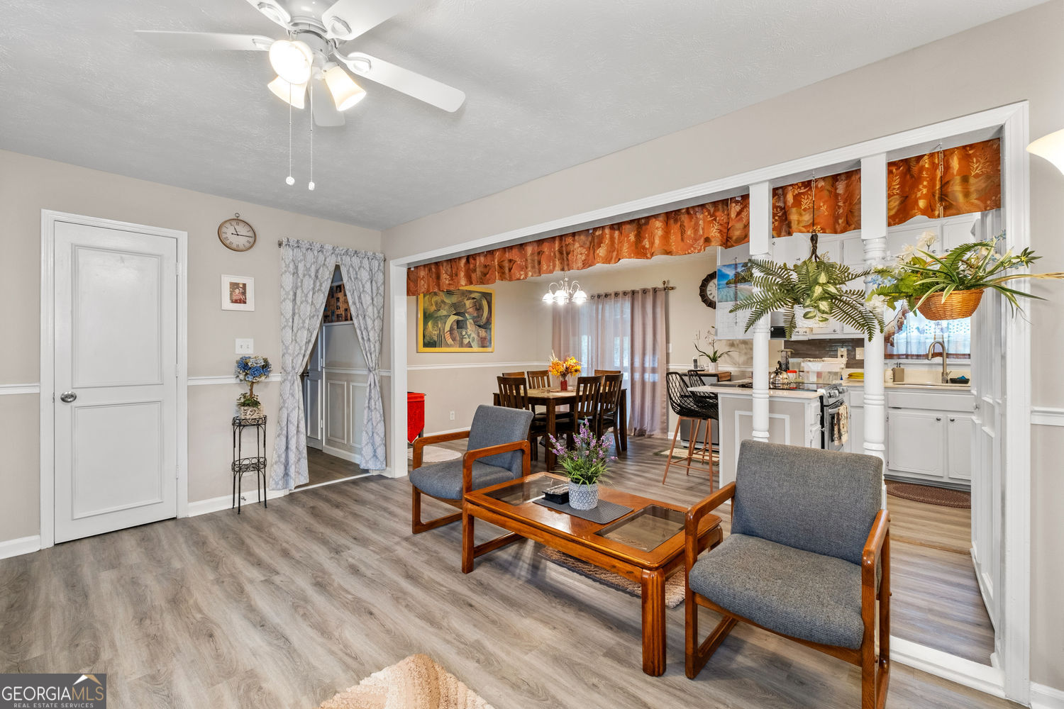 999 Chestnut Oak CT