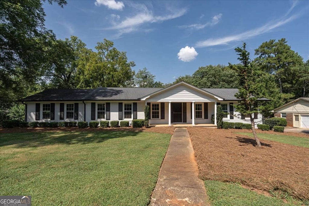 Photo of 235 Sandstone Drive, Athens, GA 30605 (MLS # 10842046)