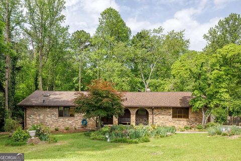 2425 Maclaren CIR Dunwoody GA 30360