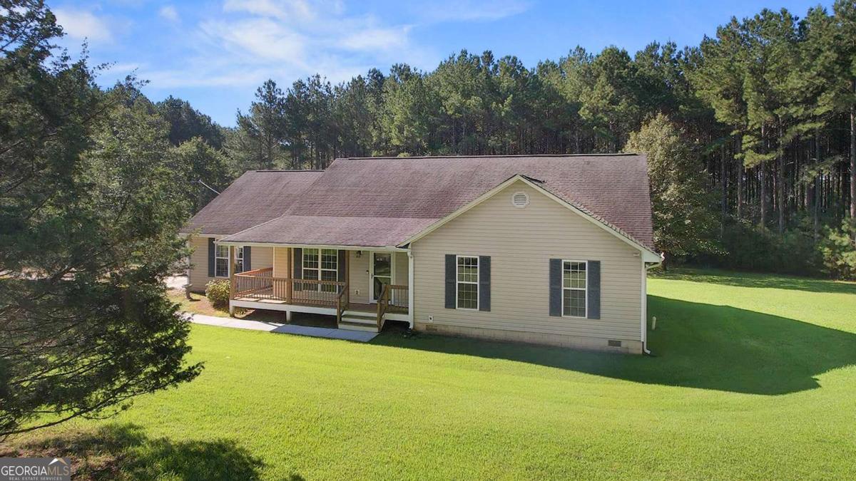 48 Loyd Smith RD