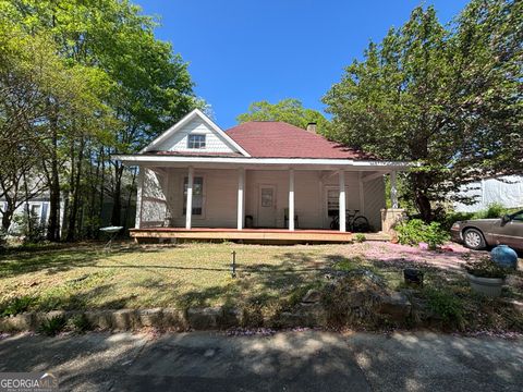 1090 Forest AVE Stone Mountain GA 30083