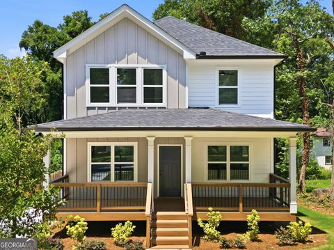 Photo of 229 Wynnwood Drive SW, Atlanta, GA 30310 (MLS # 10806027)