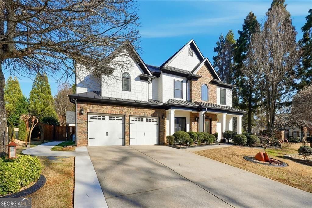7108 Roselake CIR