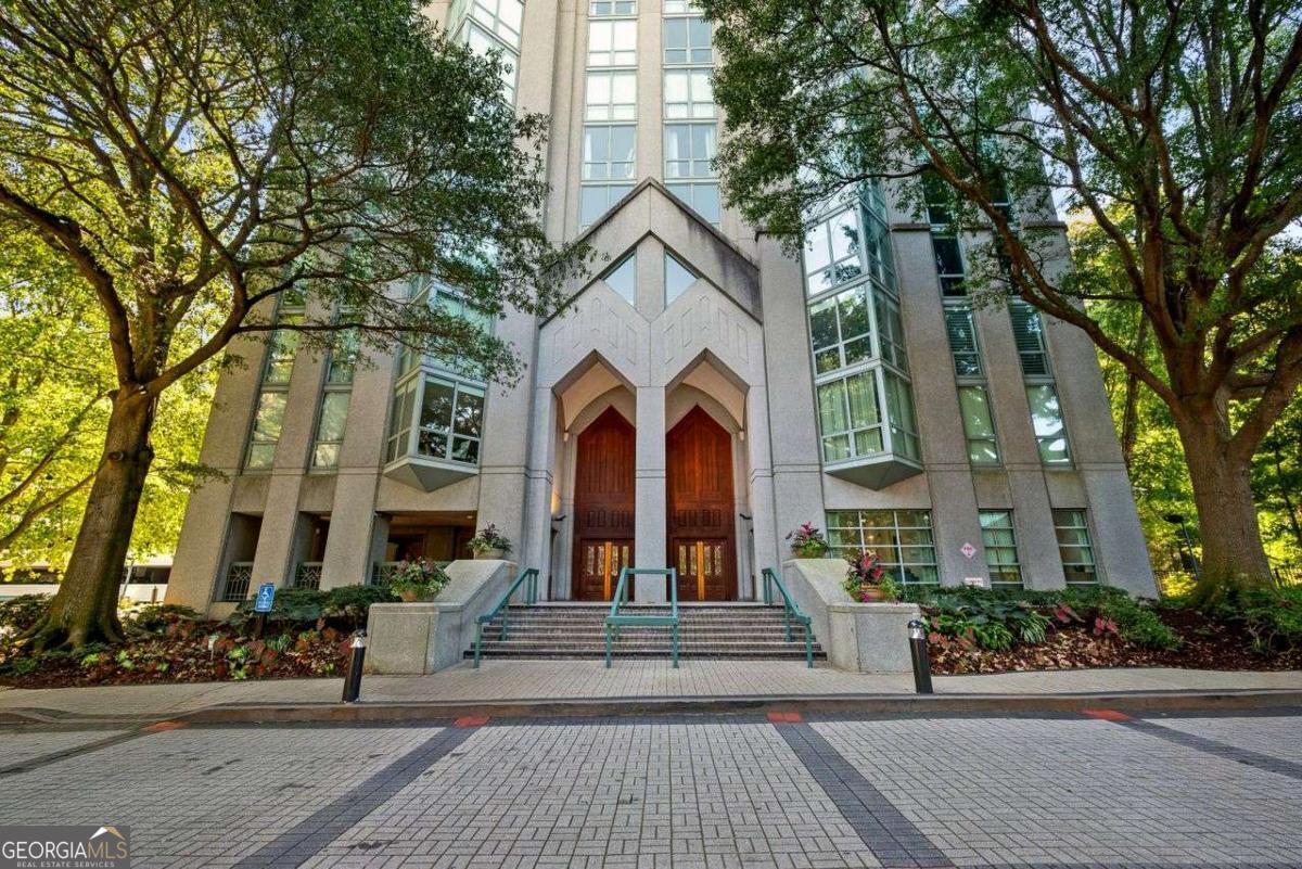 2870 Pharr Court South NW 2505