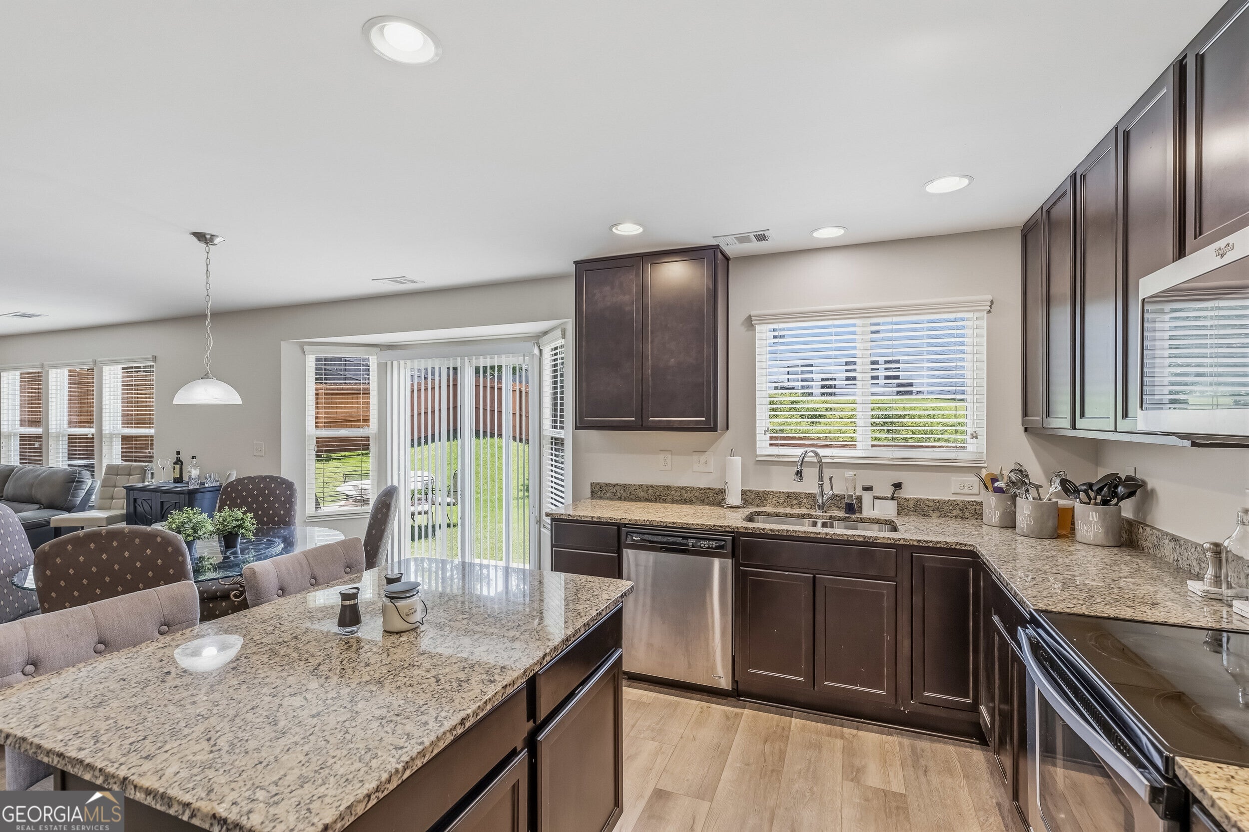 1670 Shire Village DR