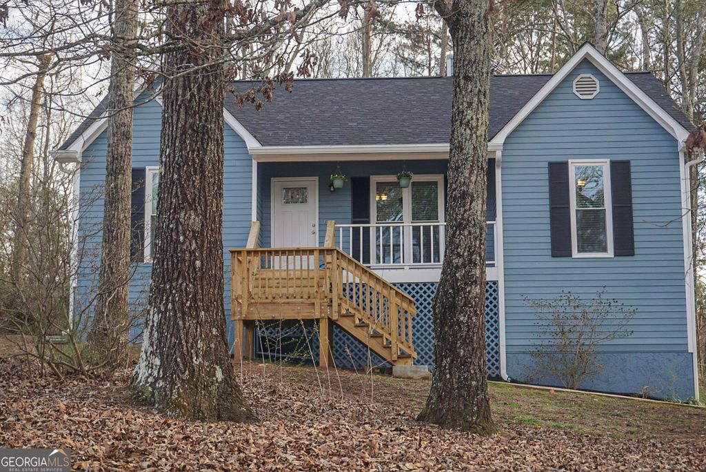 Photo of 84 Amber Lane, Dallas, GA 30157 (MLS # 10708340)