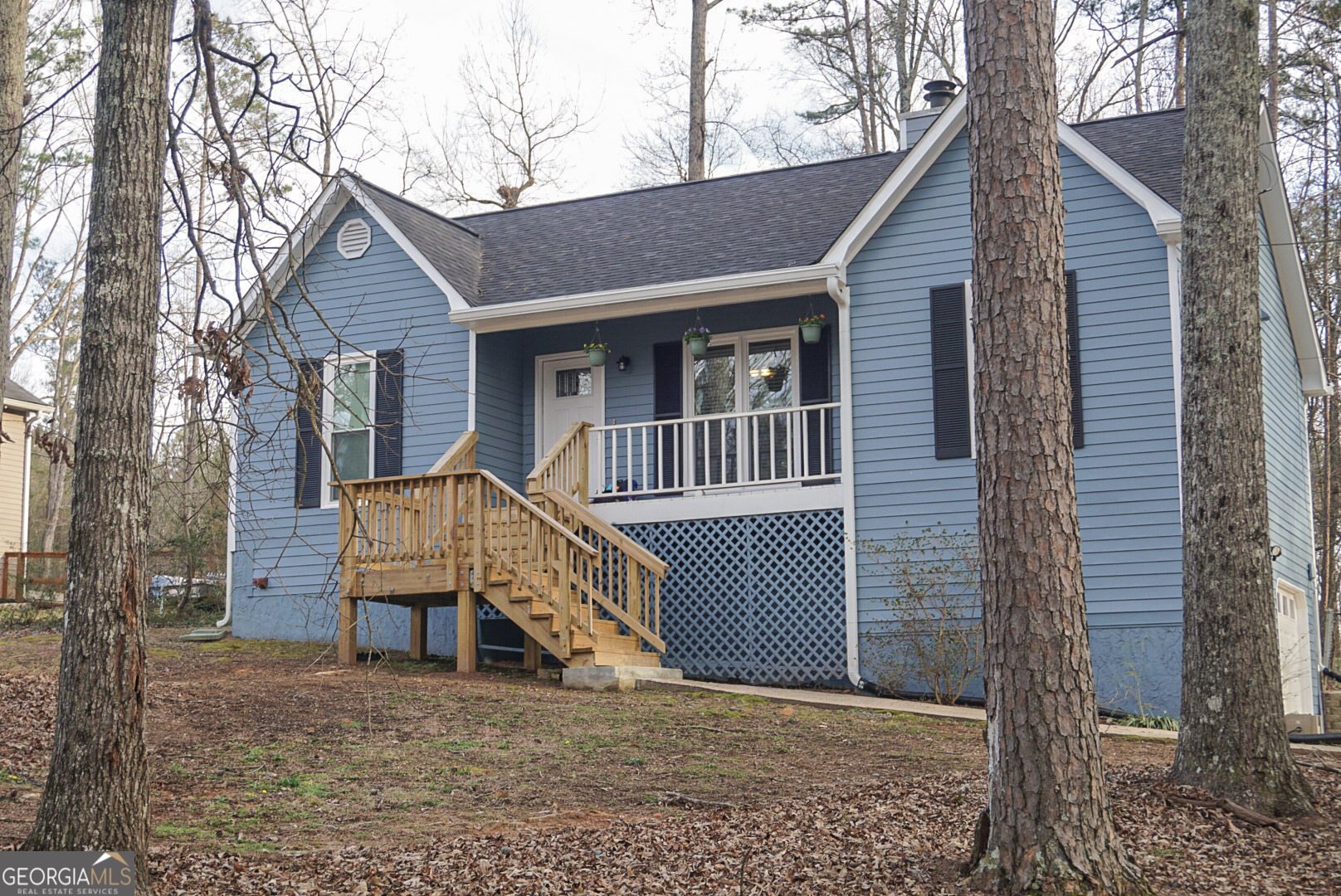 84 Amber LN