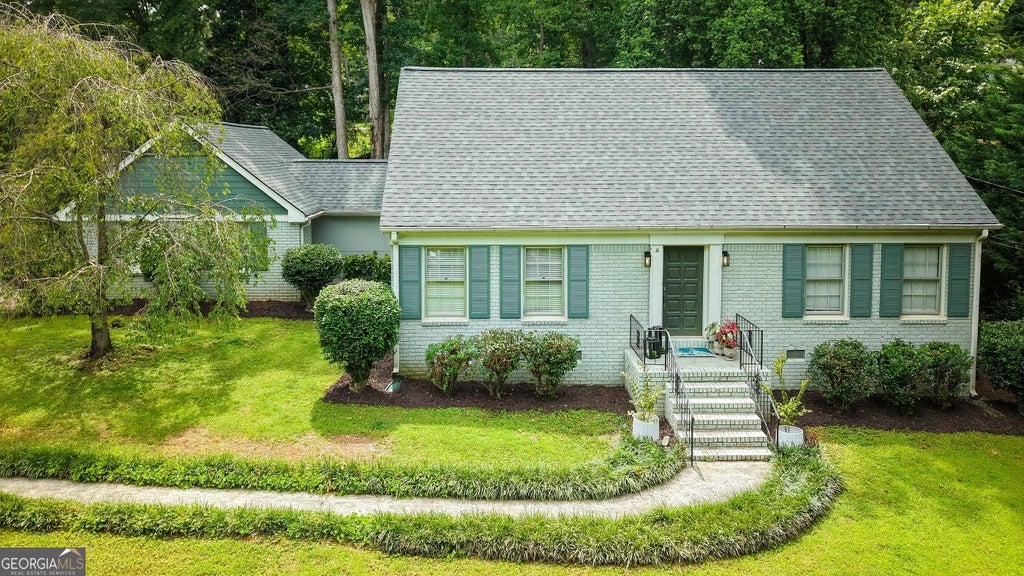 Photo of 1681 Huntington Drive, Marietta, GA 30066 (MLS # 10783750)