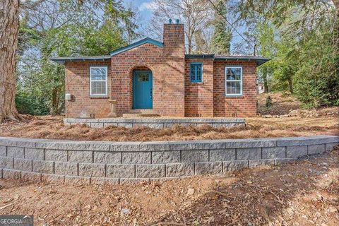 Photo of 203 CHURCH Street NE, Rome, GA 30161 (MLS # 10738012)
