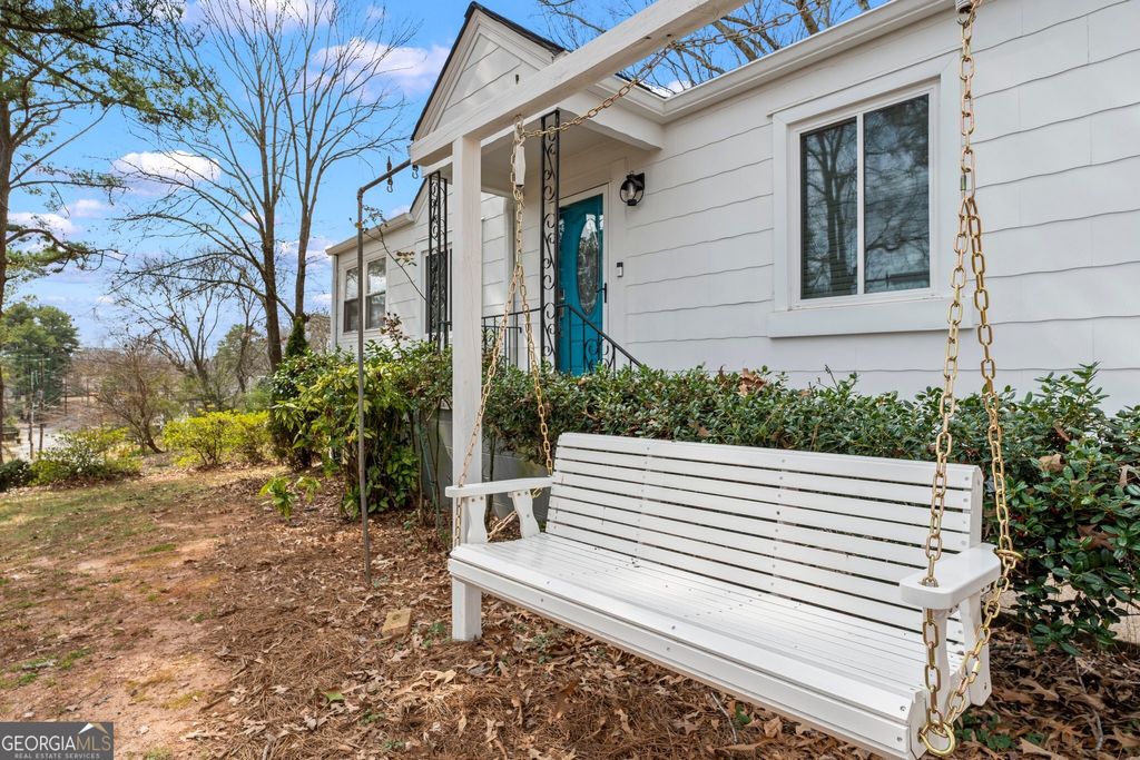 Photo of 3259 N Fulton Avenue, Hapeville, GA 30354 (MLS # 10764252)