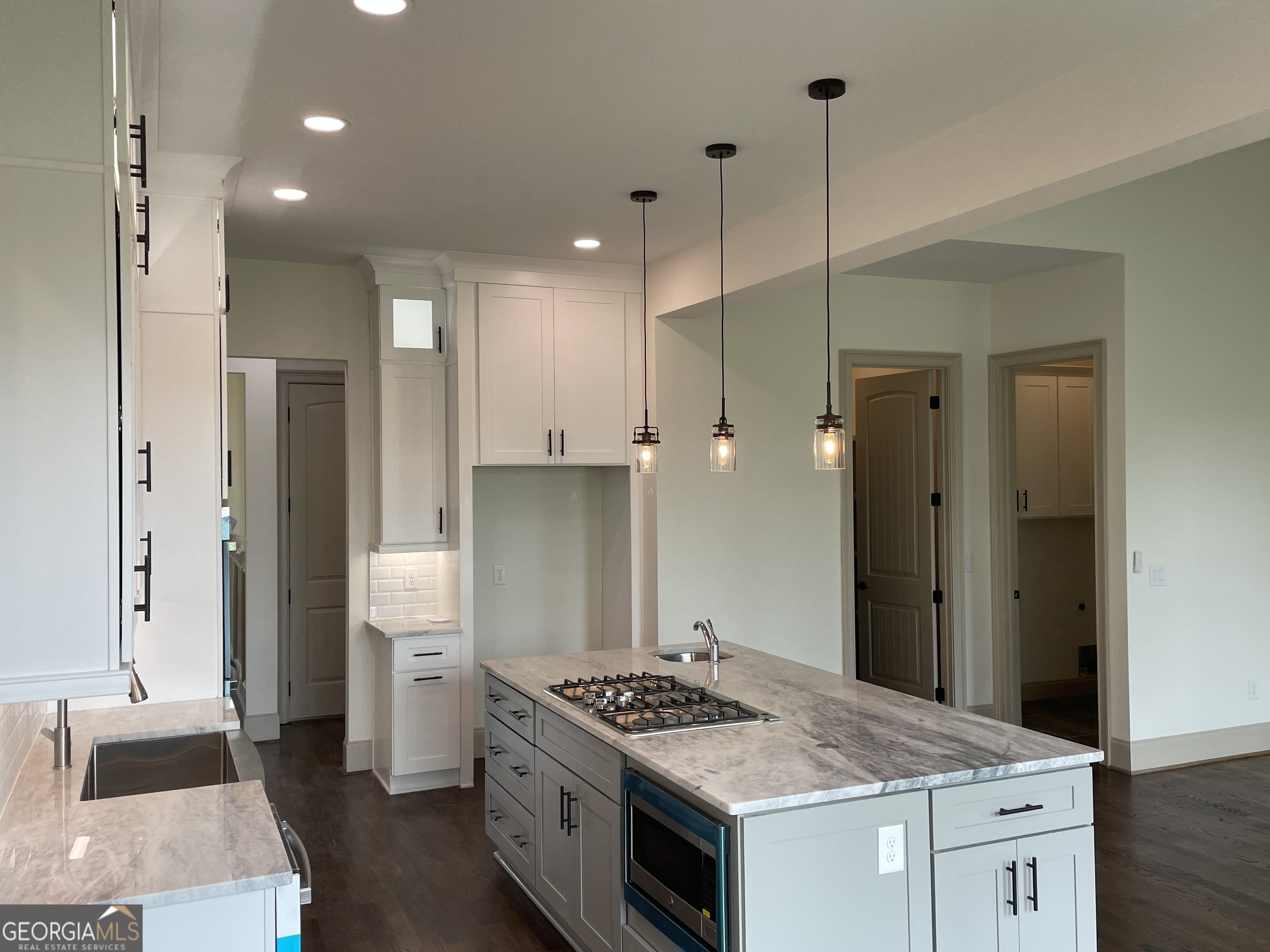 Taylor's Crossing - Residential