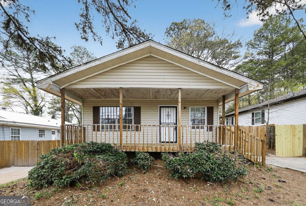 Photo of 1511 Rupert Road, Decatur, GA 30032 (MLS # 10719998)