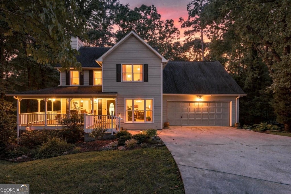 Photo of 2038 Laurel Cove, Ball Ground, GA 30107 (MLS # 10848488)