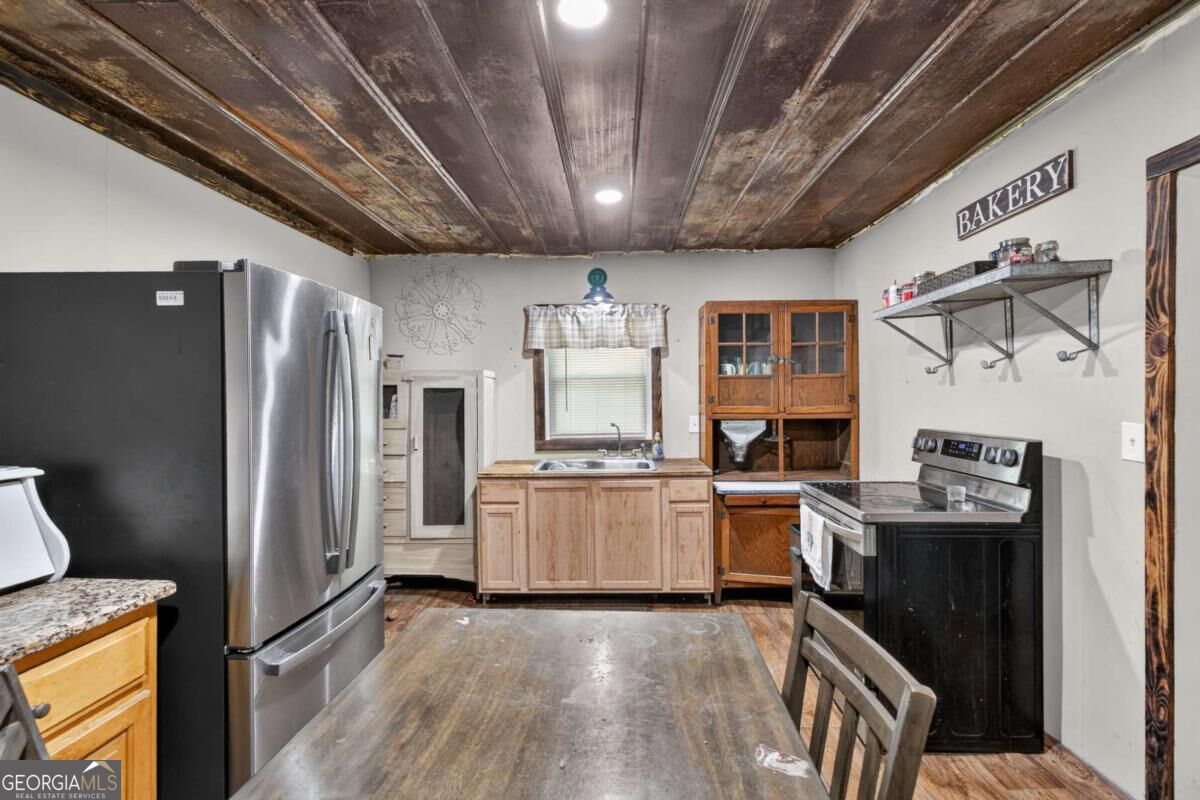 55 Whitman LOOP