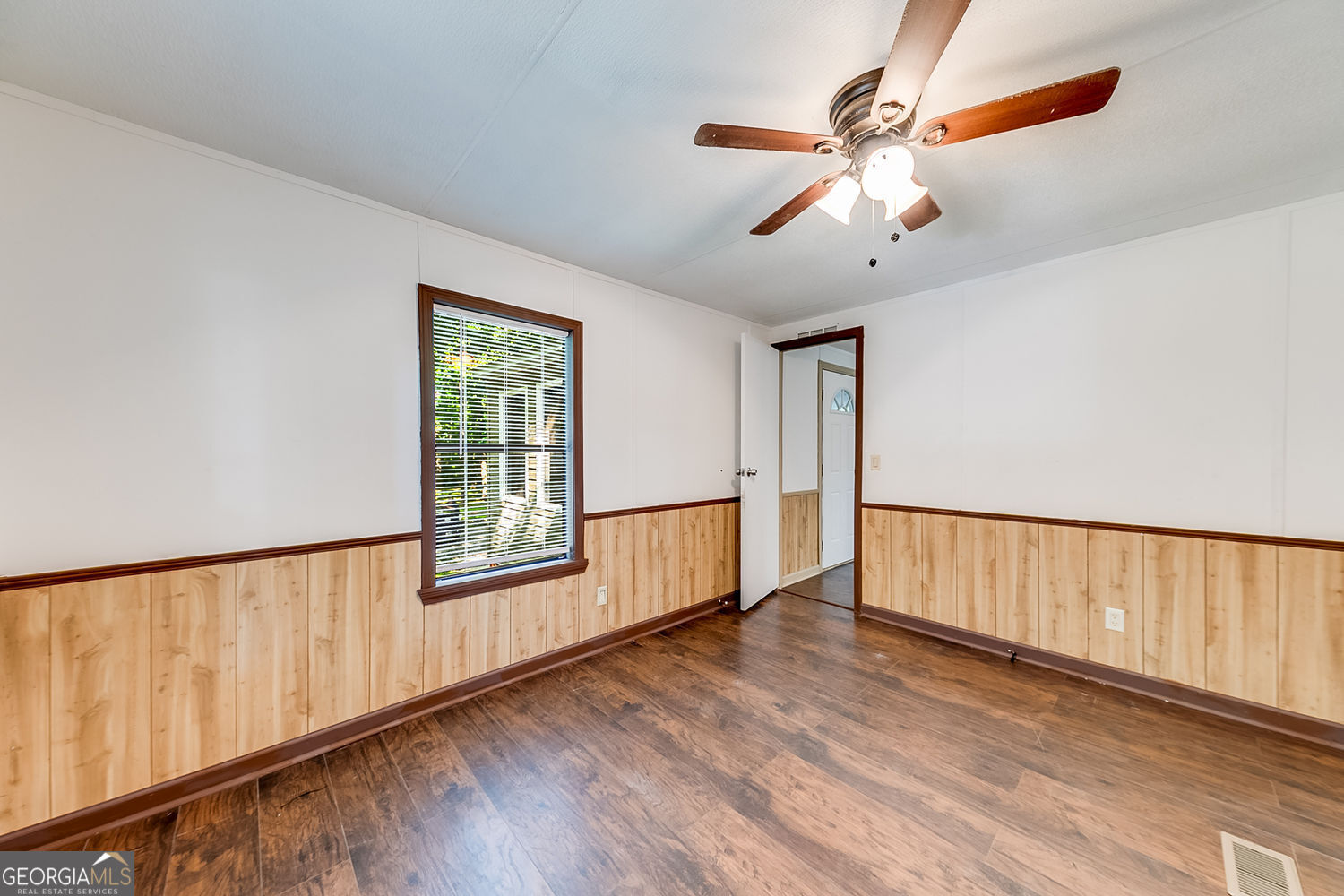 Jefferson, Georgia 30549, United States, 2 Bedrooms Bedrooms, ,2 BathroomsBathrooms,Residential,Pending,159604