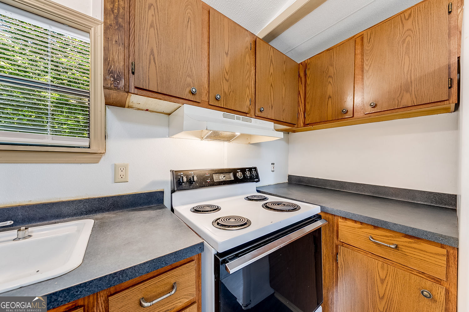 Jefferson, Georgia 30549, United States, 2 Bedrooms Bedrooms, ,2 BathroomsBathrooms,Residential,Pending,159604