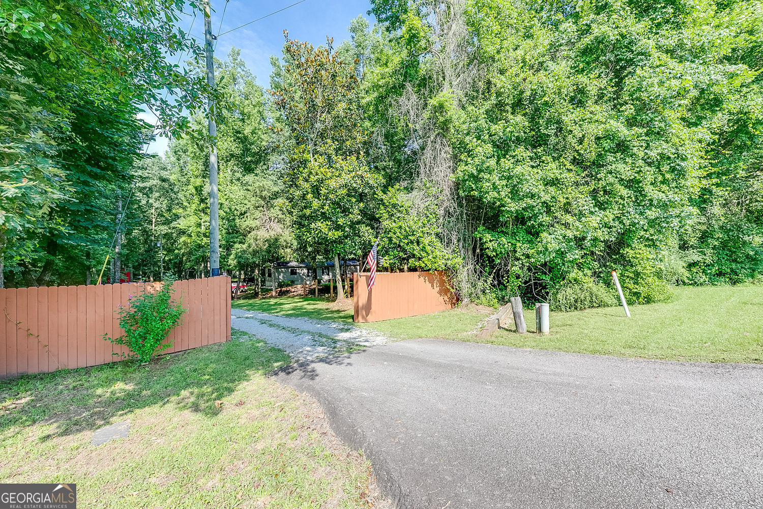 Jefferson, Georgia 30549, United States, 2 Bedrooms Bedrooms, ,2 BathroomsBathrooms,Residential,Pending,159604