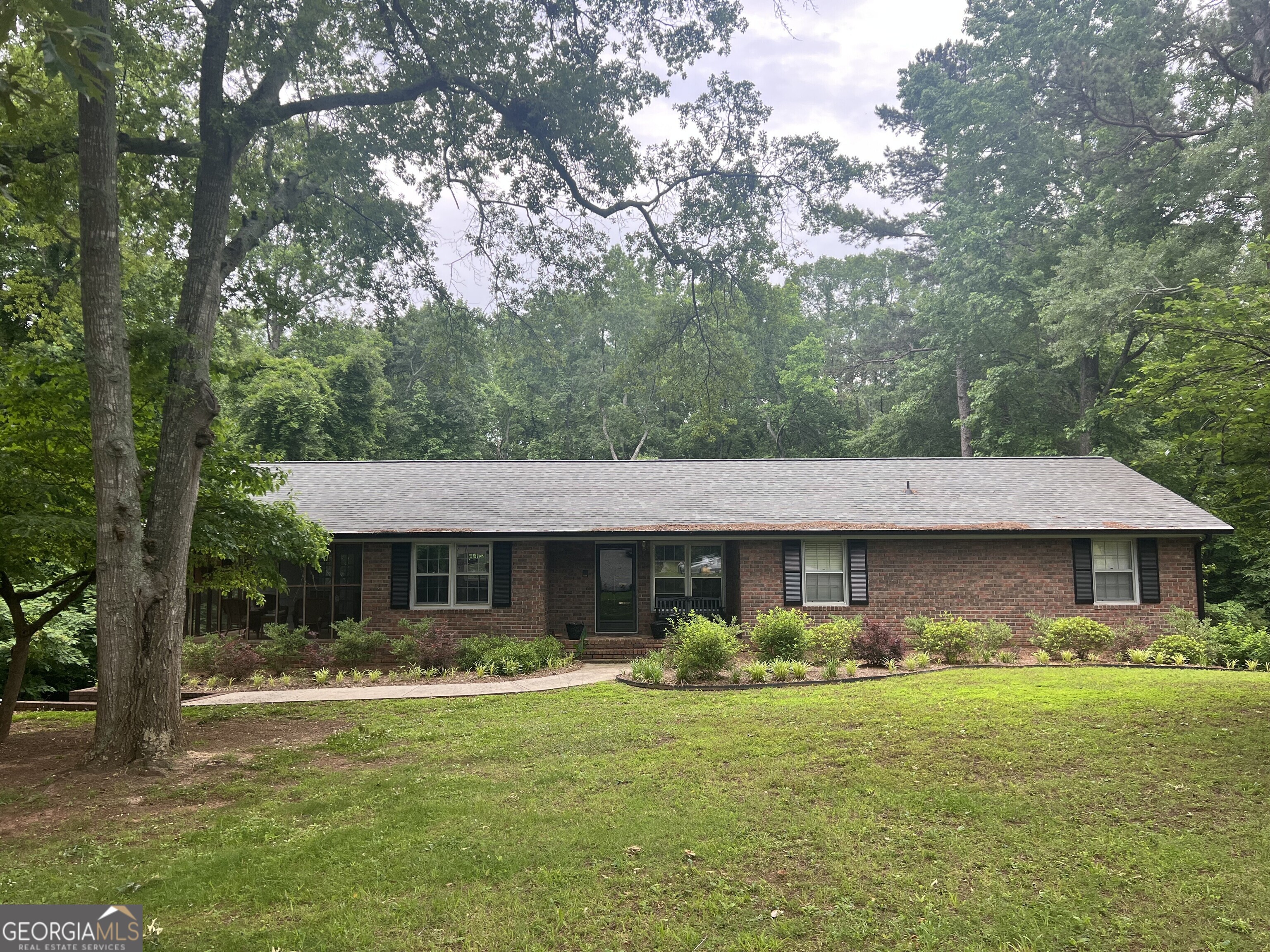COMING SOON IN STATHAM! This move-in ready home sits on a beautiful lot and has a private in-ground swimming pool while also featuring a fully renovated kitchen and a finished basement for extra living space! Enjoy spacious covered parking for 2 vehicles plus extra parking in the driveway. The location of this property is very private, while also having convenient access to Highway 316. More details to follow!