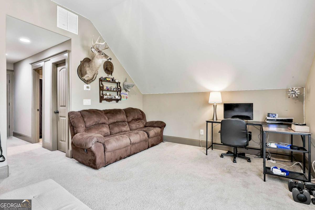 Ivy Ridge - Residential