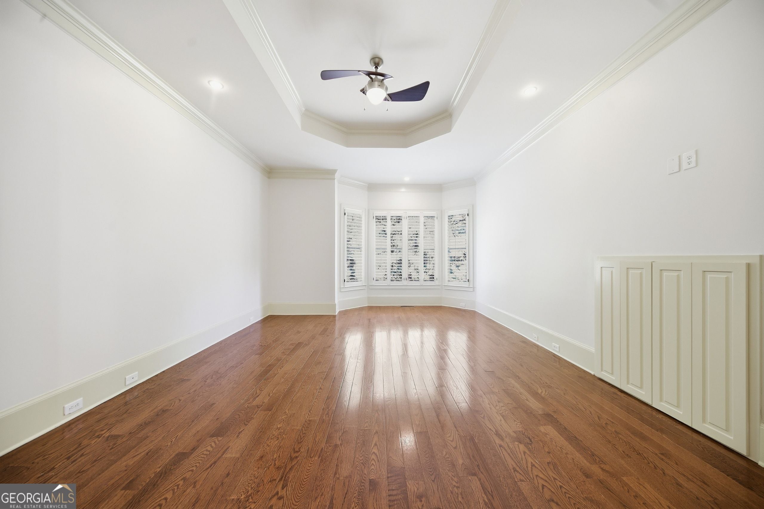 3420 Camellia LN