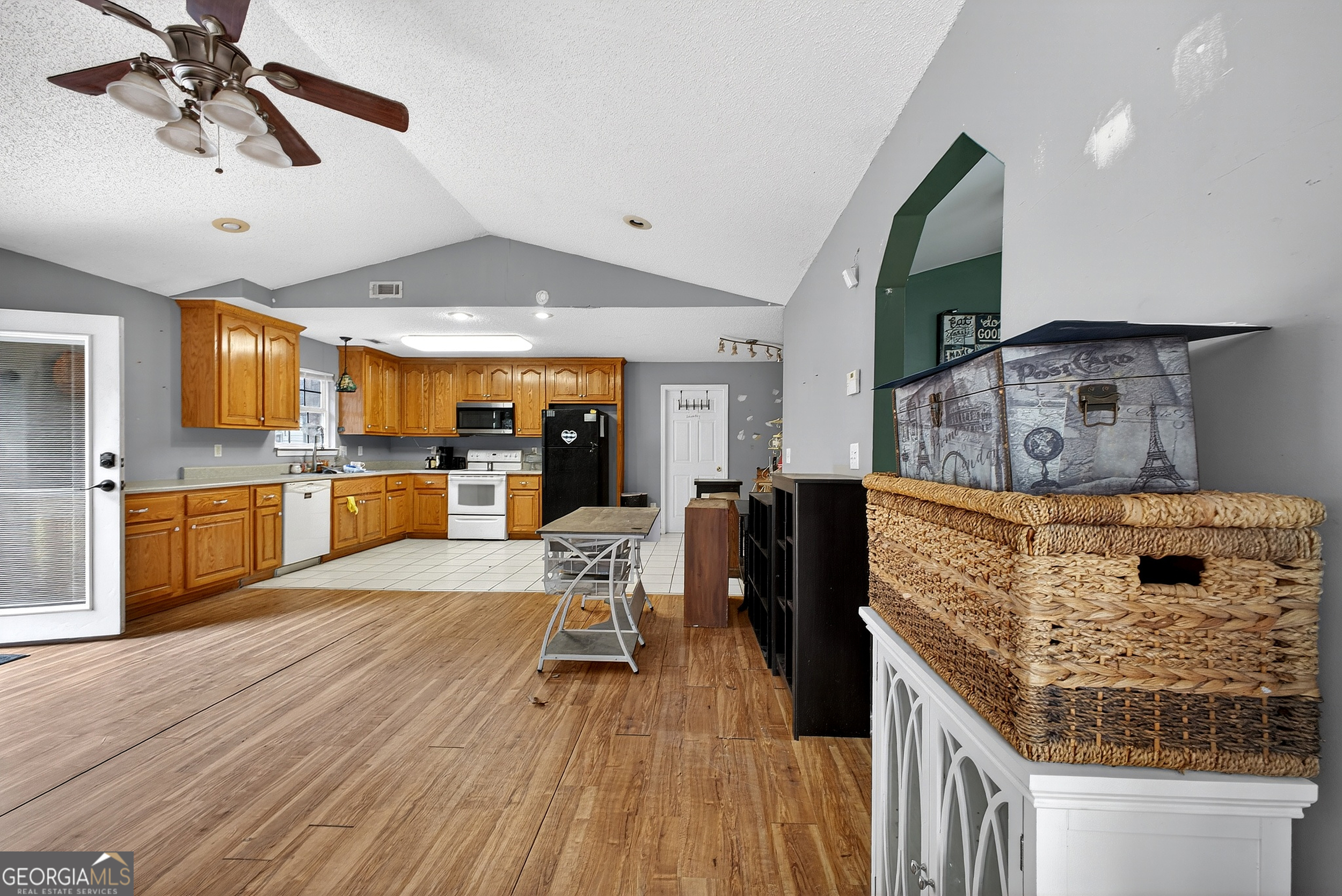 10338 Hogansville RD