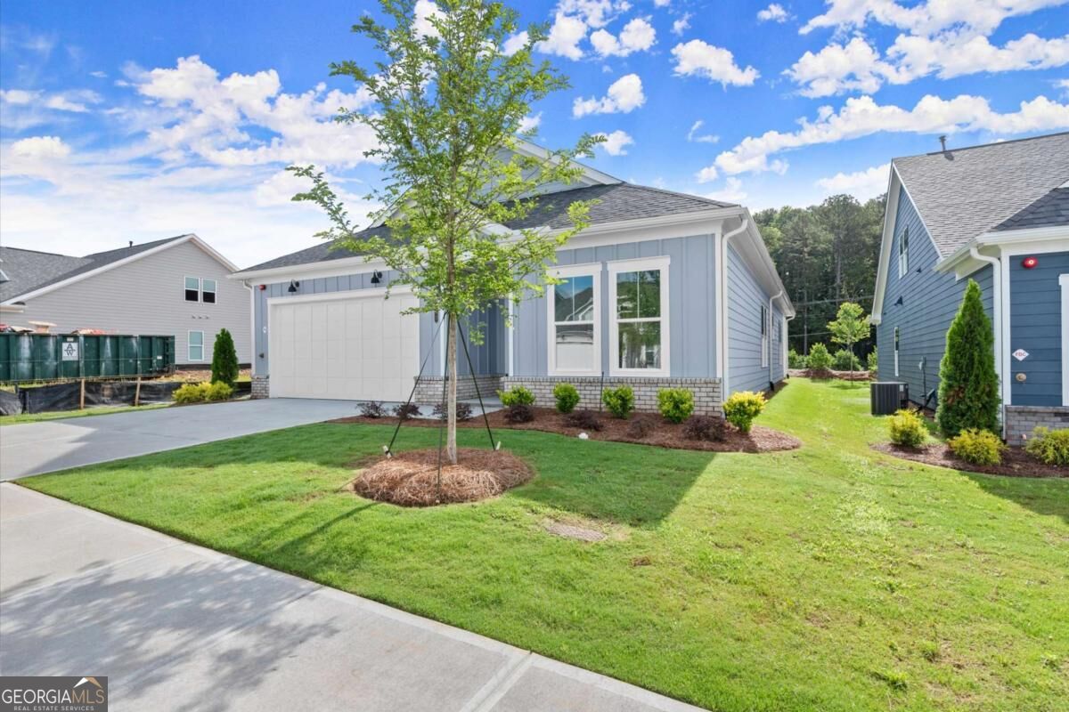 252 Vinca CIR NW