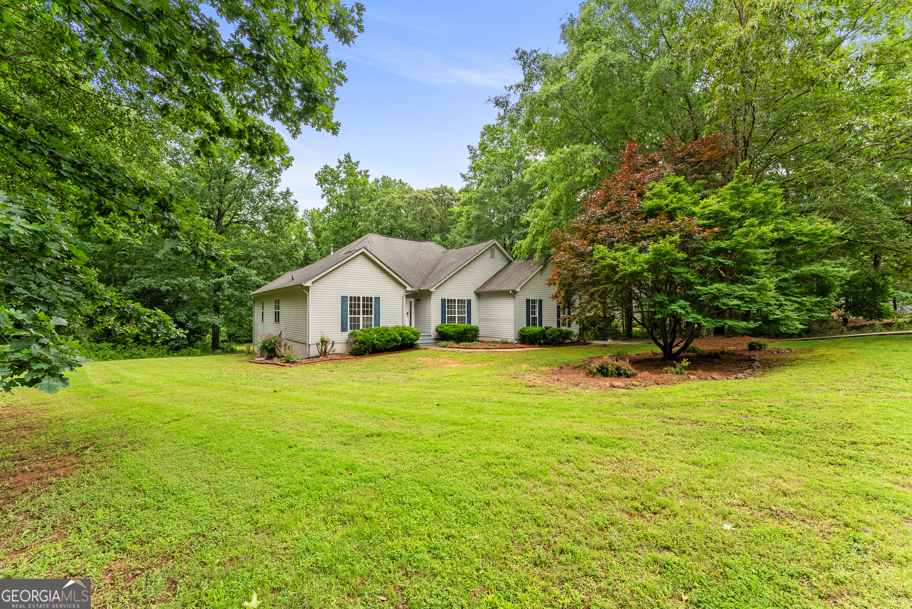 40 Wenham LN