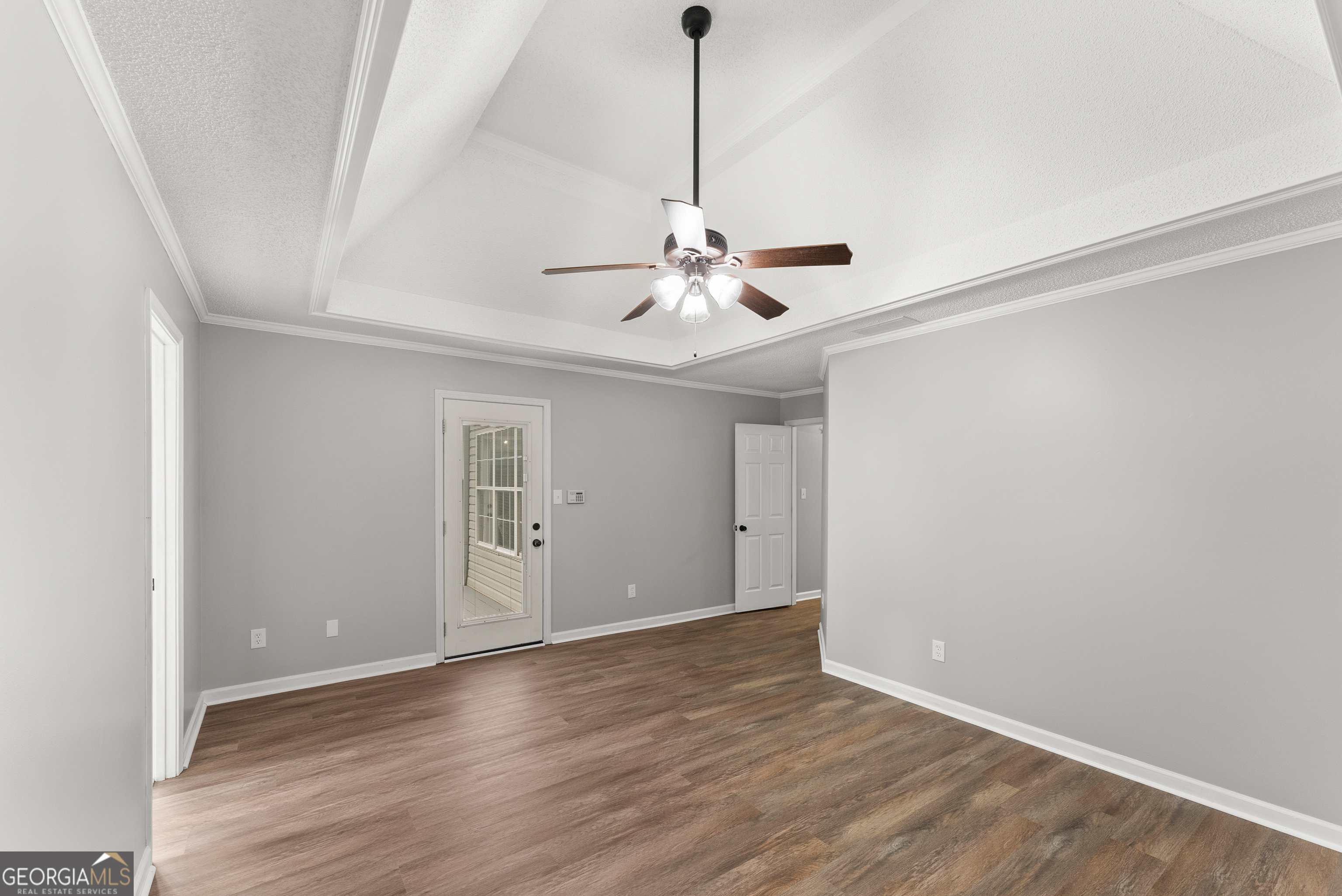 40 Wenham LN