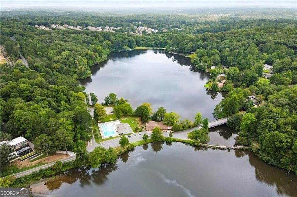 Photo of 110 Cherry Street, Roswell, GA 30075 (MLS # 10710267)