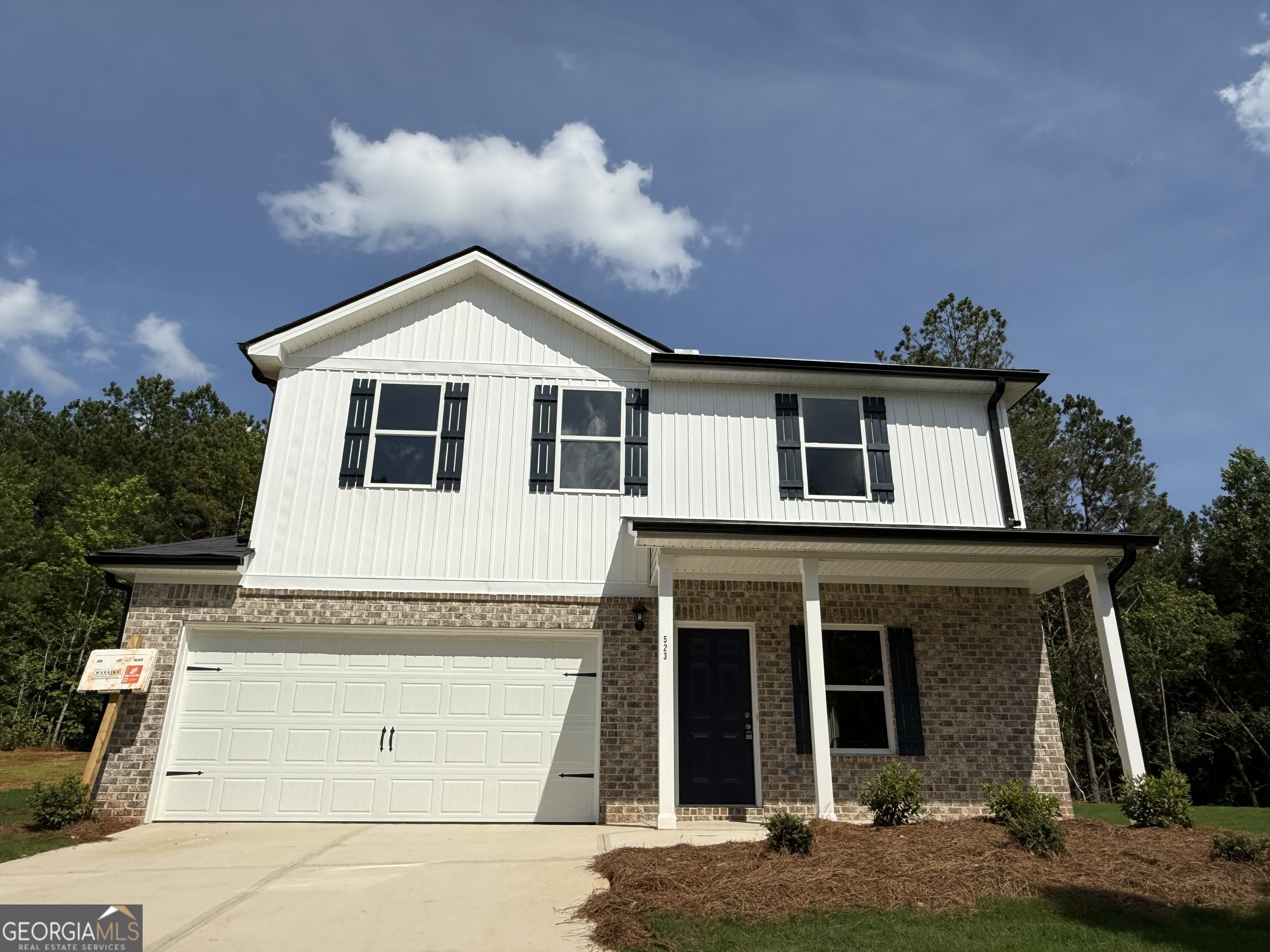 **ONLY 1 NEW HOME REMAINING*** NO HOA!!!! Don't miss your chance to own the beautiful "Thomas Plan" home in the Courthouse Park Subdivision. This stunning 4-bedroom, 2.5-bathroom home with a 2-car garage situated on a private lot. The kitchen features 36-inch cabinets and granite countertops, while the main level, bathrooms, and laundry room boast durable LVP flooring. Enjoy family gatherings in the separate dining room and the spacious eat-in kitchen. All bedrooms, the hallway, stairs, and closets are carpeted, and the front windows are fitted with 2-inch wood faux blinds. Upstairs, you will find a generous master bedroom and bathroom complete with double sinks and a large master closet. Additionally, there are three more bedrooms and a full bathroom on this level. With too many features to list, the Thomas Plan is ideal for first-time homebuyers or investors looking to expand their portfolios. Incentives are available when using our preferred lender, which can be used for rate buy-downs or closing costs! *