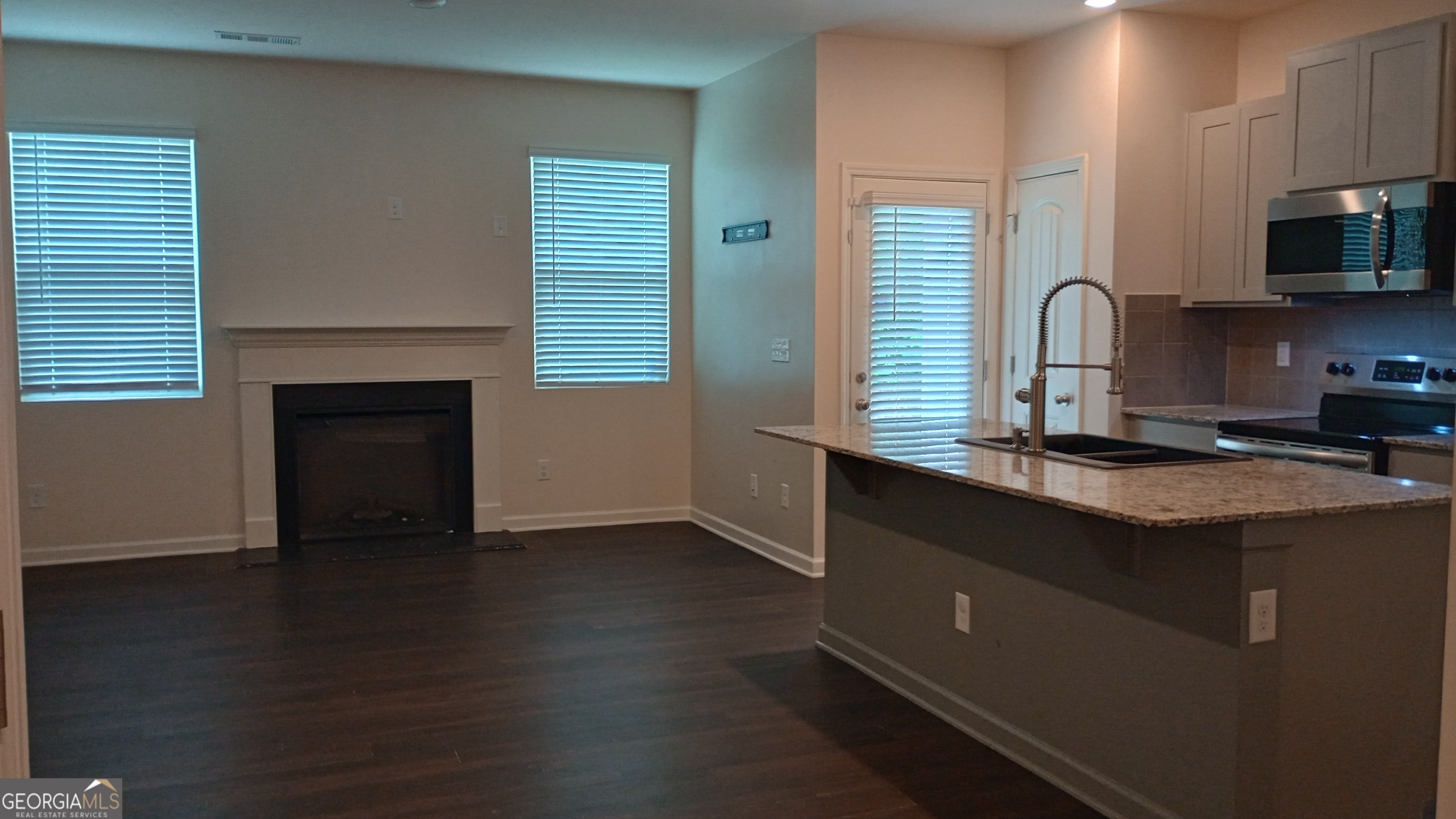 Chastain Park - Residential Lease