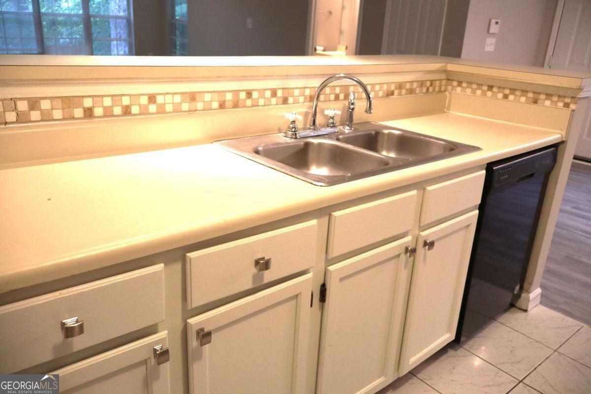 Mill Pond Village - Residential Lease