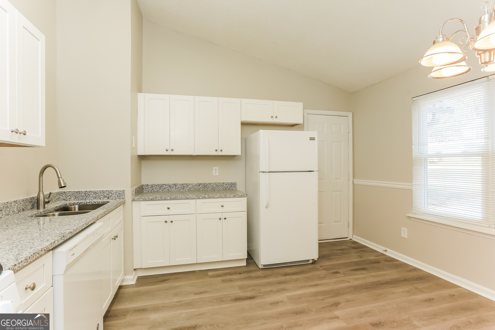 BRANDON HILL - Residential Lease