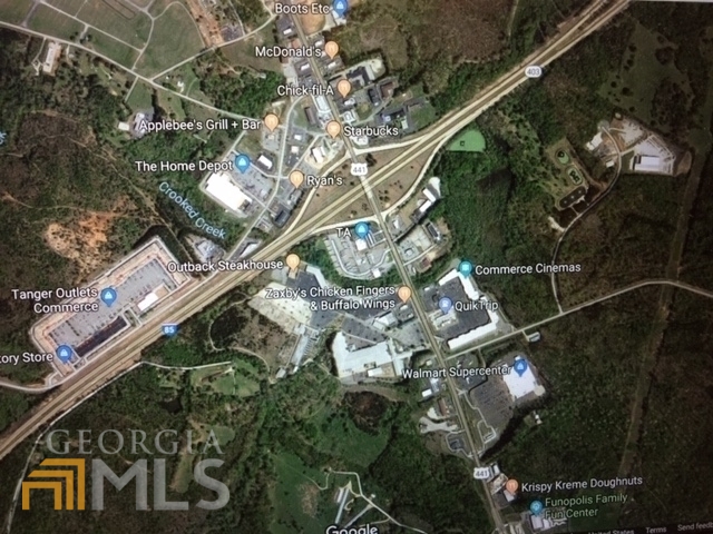 Banks Crossing - Commercial Sale