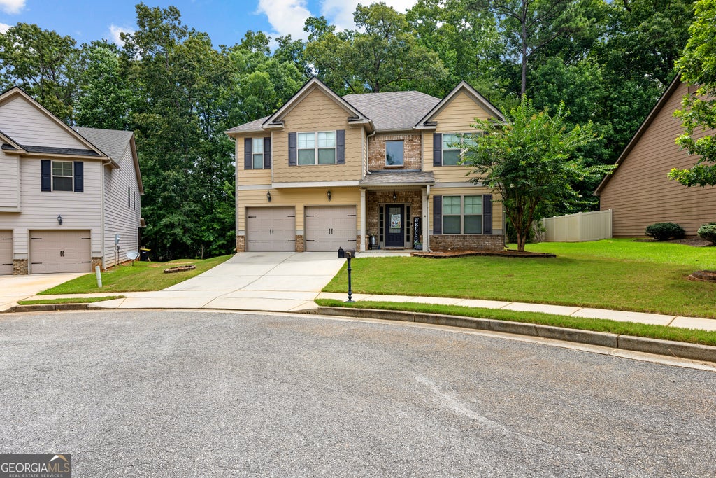 Photo of 108 Village Place, Newnan, GA 30265 (MLS # 10831980)