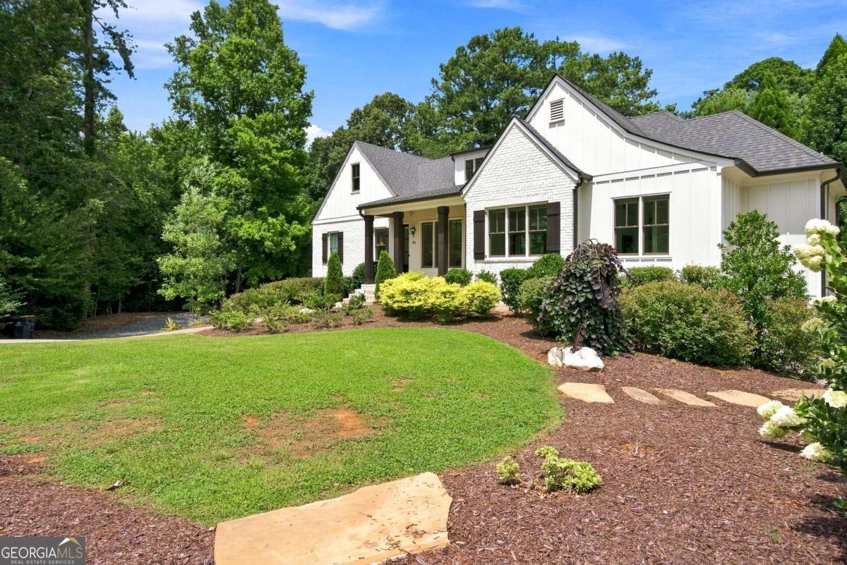 96 Woodstock RD