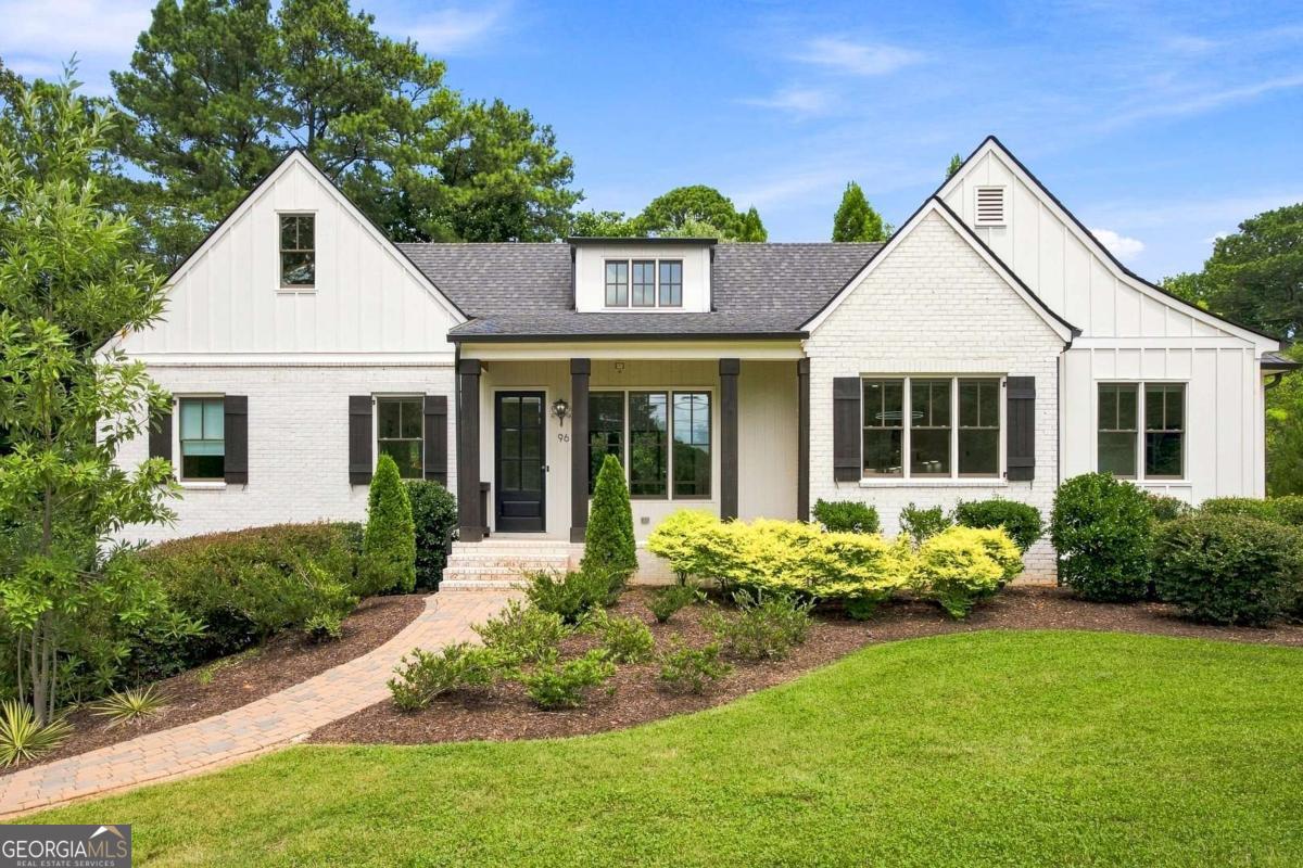 96 Woodstock RD