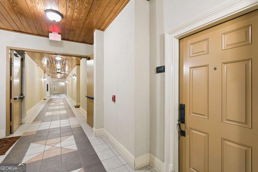 Photo of 825 Highland Lane NE #1111, Atlanta, GA 30306 (MLS # 10770377)