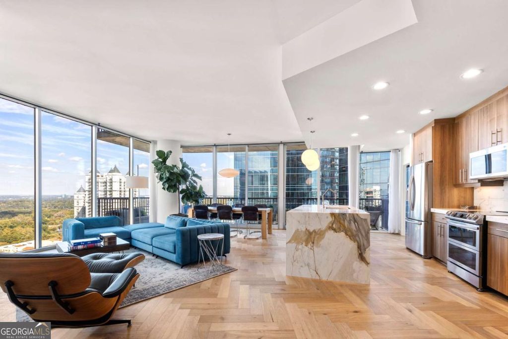 Photo of 1080 Peachtree Street NE #2503, Atlanta, GA 30309 (MLS # 10630513)