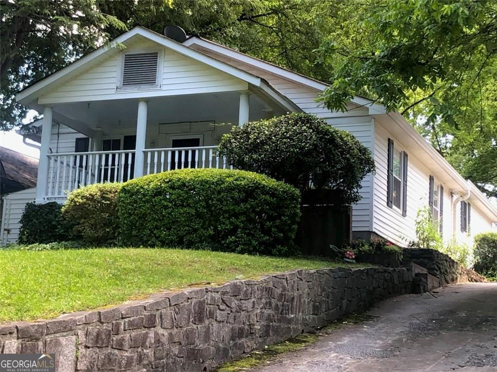 WOW! 2 Homes for the price of 1 Front House is: 2BR / 2 BA and Back House is: 2BR / 1BA Back House is currently rented. Please do not disturb tenant. Great Opportunity to update and make it your own! Professional Photos and Remarks are Coming Soon!